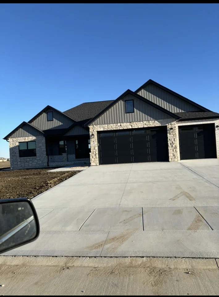 Finished contemporary home exterior